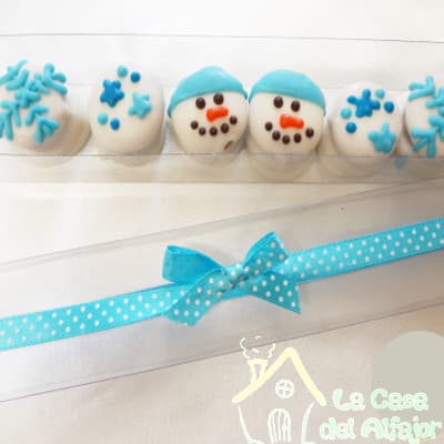 Envio de Regalos La Casa del Alfajor | Alfajores para Navidad con muñeco de nieve - Whatsapp: 980660044