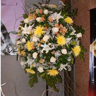 Envio de Regalos Arreglos Florales | Arreglo para Inaguracion con Flores Primaverales - Whatsapp: 980660044