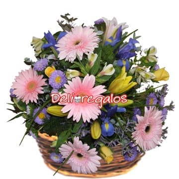 Arreglos Florales a Domicilio | Arreglo Con flores Rosadas - Cod:VAT33