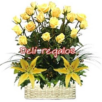 Rosas Importadas | Arreglo de Rosas Amarillas con Liliums | Rosas Arreglos 