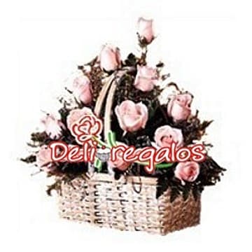 Canasta con Rosas Blancas | aAreglos de Rosas Blancas | Arreglos con Rosas - Whatsapp: 980660044