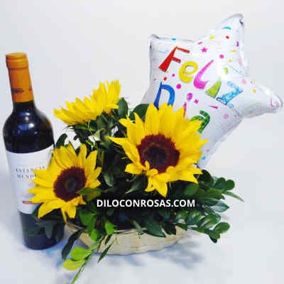 Vino con Girasoles | Arreglos Florales con Vinos | Delivery de vinos -  
