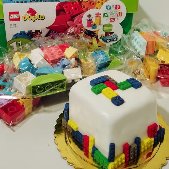Lego Duplo Original 65 piezas y Torta 