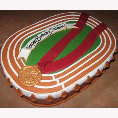 Running themed Cake for a runner - Whatsapp: 980660044