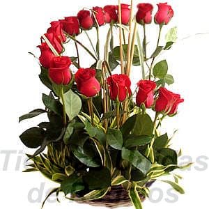Arreglo de Rosas 18 | Arreglos florales lima - Whatsapp: 980660044